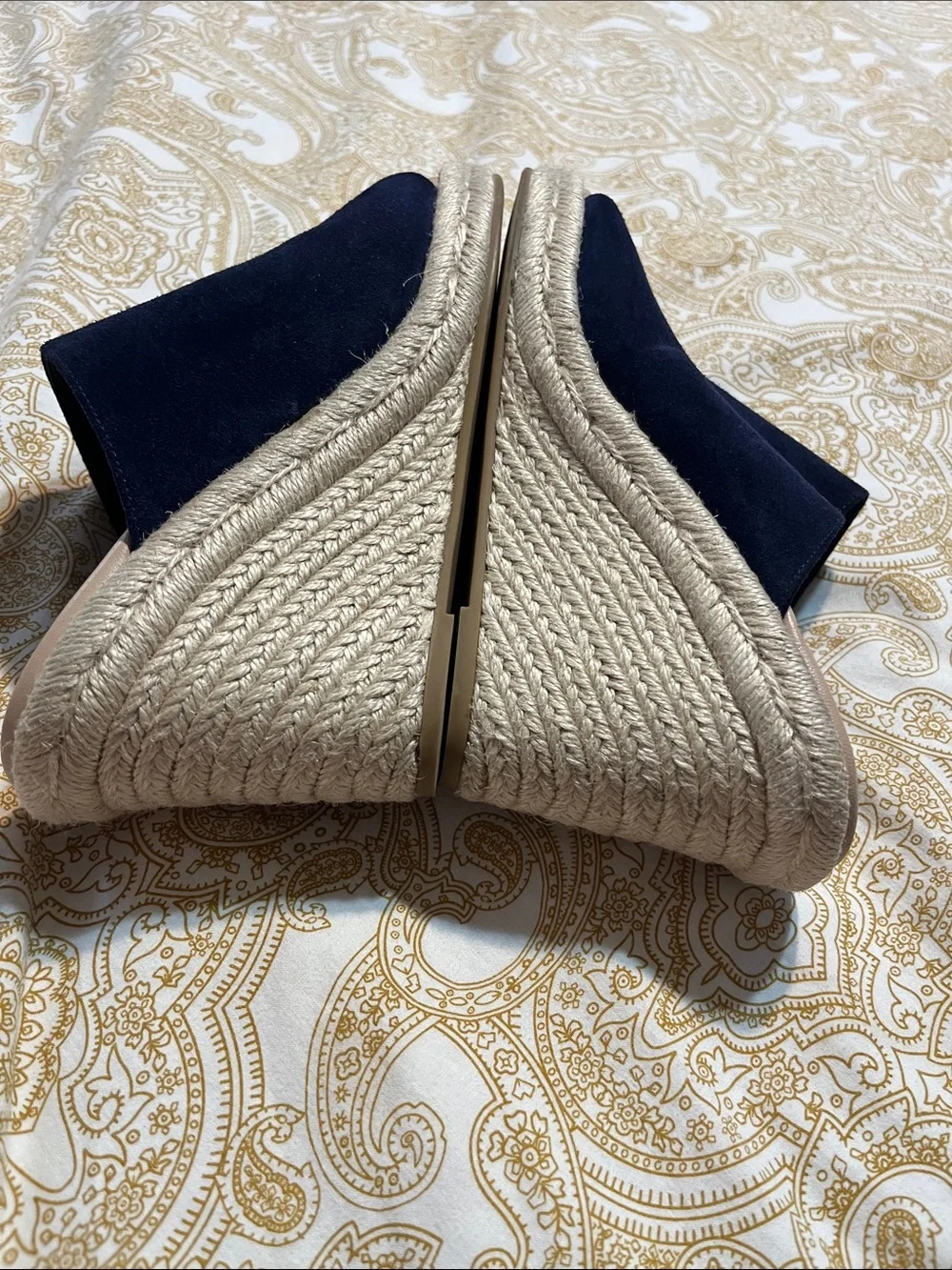 Stuart Weitzman Navy Suede Espadrille Slide Sandals with Tan Footbed - Picture 5 of 10